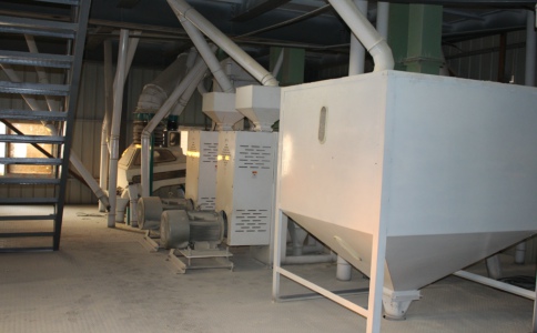 ���׼ӹ��O��